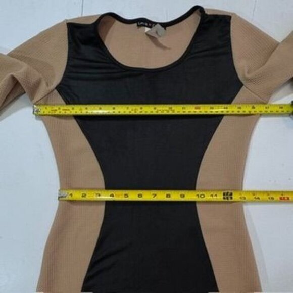Love Chesley Black & Tan Colorblock Bodycon Dress 3/4 Sleeve Medium Midi Texture - Picture 8 of 9